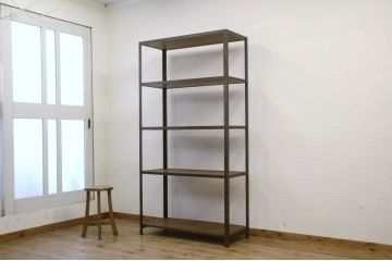アンティーク家具　★重厚なアイアン陳列棚