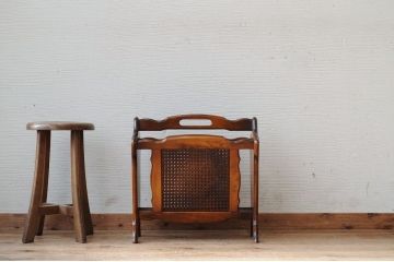 アンティーク家具　古いカリモクマガジンラック