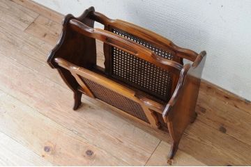 アンティーク家具　古いカリモクマガジンラック