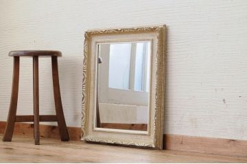 アンティーク雑貨　古い額縁をリメイクした鏡2