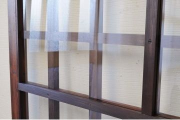 極上美品!古い蔵戸をリメイクしたガラス入り格子蔵戸(玄関戸)