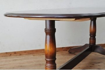 中古　飛騨産業キツツキマーク特大ダイニングテーブル