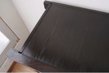 アンティーク家具　極上!前面欅の漆塗り九尺水屋箪笥サイドボード(下段)