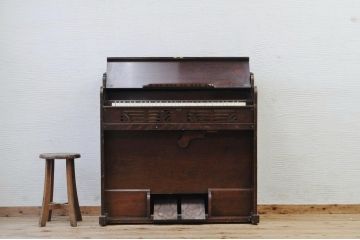 アンティーク雑貨　ジャンク品!レトロなヤマハオルガン