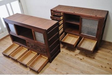 極上美品!モダンな結霜ガラス五尺水屋箪笥