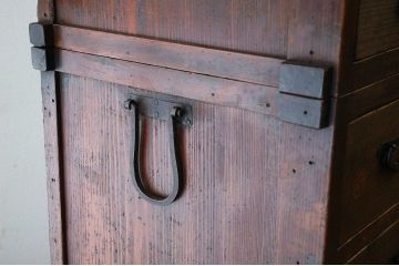 アンティーク家具　重厚!古い薬屋の大きな薬箪笥