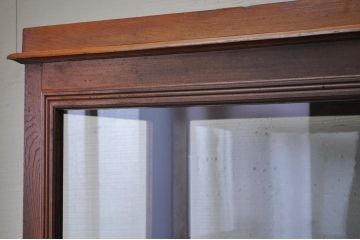 アンティーク家具　特大!古い洋品店の2段重ねガラスケース(飾り棚)