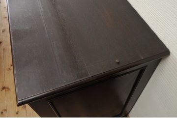 アンティーク家具　総楢材!古いお屋敷の上質な作業台付食器棚
