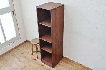 アンティーク家具　★古い木のシンプルな飾り棚(本棚)