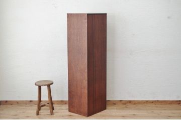 アンティーク家具　★古い木のシンプルな飾り棚(本棚)