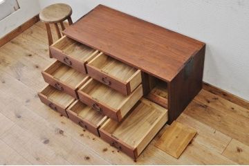 アンティーク家具　古い木のシンプルな引き出しローボード