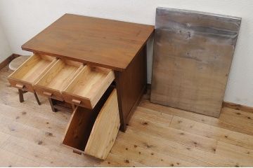 アンティーク家具　古いブナ材のモールガラスキッチンテーブル(作業台)