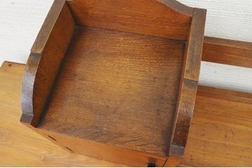 アンティーク雑貨　古い栓材の扉付き本立て