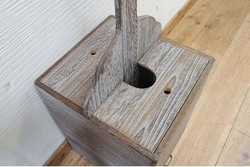 アンティーク雑貨　古い総桐の三味線立て