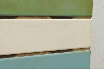 レトロ家具　レトロなカラー引き出しチェスト1