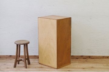 レトロ家具　レトロなカラー引き出しチェスト2