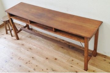 アンティーク家具　古いナラ材の横長作業台(机)1