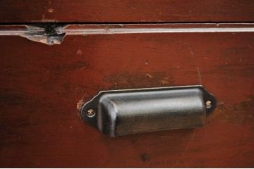 アンティーク家具　訳あり品　大振りなダイヤガラス本箱