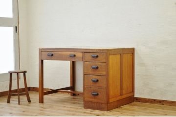 極上美品!古いナラ材の大振りな片袖机