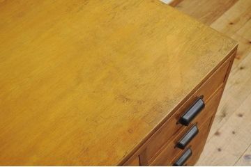極上美品!古いナラ材の大振りな片袖机