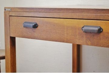 極上美品!古いナラ材の大振りな片袖机
