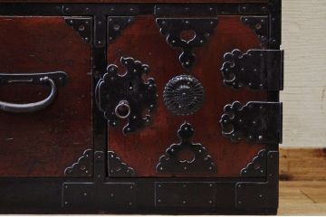 ☆極上美品!漆の綺麗な重ね仙台箪笥