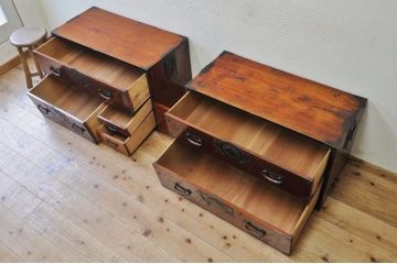 ☆極上美品!漆の綺麗な重ね仙台箪笥