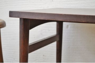 アンティーク家具　1960年代　デザインの良いサイドテーブル
