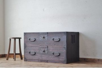 アンティーク家具　素敵な雰囲気!味のある時代箪笥ローボード
