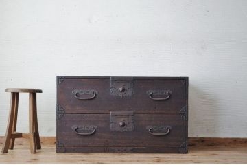 アンティーク家具　素敵な雰囲気!味のある時代箪笥ローボード