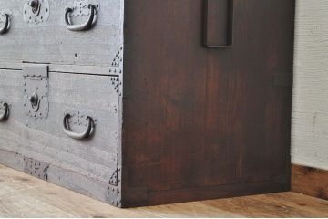 アンティーク家具　素敵な雰囲気!味のある時代箪笥ローボード