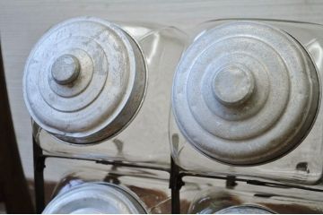アンティーク雑貨　昭和レトロ　古い六連菓子瓶(ビン)2