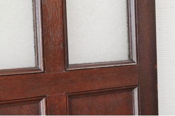 素敵なデザイン!古い木のダイヤガラスドア