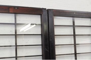 味のある古い格子ガラス引き戸2枚セット