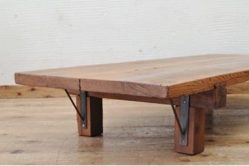 アンティーク家具　古い木味のシンプルなローテーブル(作業台)1