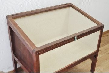 アンティーク家具　古い資料館の展示用ガラスケース(ショーケース)小2