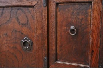 アンティーク家具　前面欅!古い欅材の小振りな帳場小箪笥