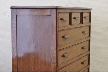 極上美品!古いナラ材の上質なチェスト