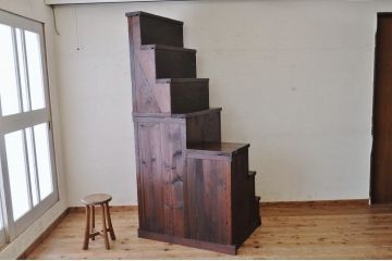 アンティーク家具　珍品希少!変わり型の小振りな京都階段箪笥