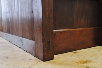 アンティーク家具　極上!古い欅材の重厚で美しい収納箪笥サイドボード