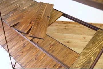 アンティーク家具　◆アイアンの重厚な陳列棚