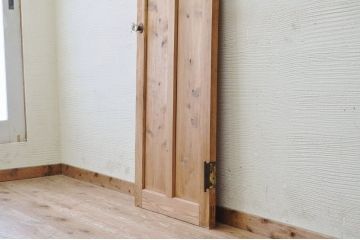 古い木味のガラスドアノブ銀モールガラスドア(扉)2