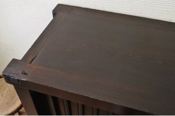 アンティーク家具　味のある縦格子時代箪笥サイドボード(水屋箪笥)