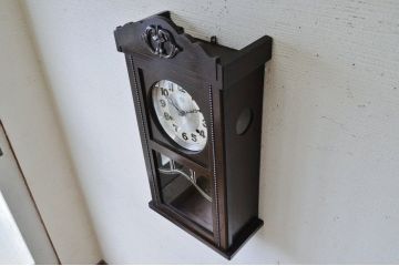 アンティーク雑貨　面取りガラスの素敵でレトロな掛け時計(ボンボン時計)