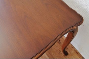 新品展示品　定価約20万　カリモクダイニングテーブル