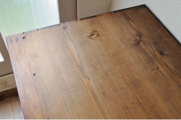 アンティーク家具　◇奇跡の状態漆の美しい前面欅二段重ね収納箪笥(水屋箪笥)