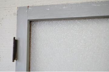 古い木の使い込まれたガラスドアノブダイヤガラス扉4