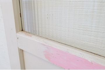 ペンキの剥げたガラスドアノブモールガラス扉7