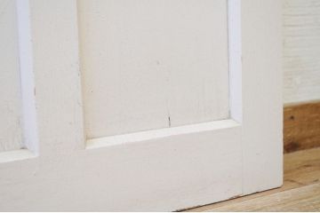 ペンキの剥げたガラスドアノブモールガラス扉7