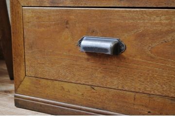 アンティーク家具　古いナラ材の大きな二段重ね収納棚(飾り棚・食器棚)